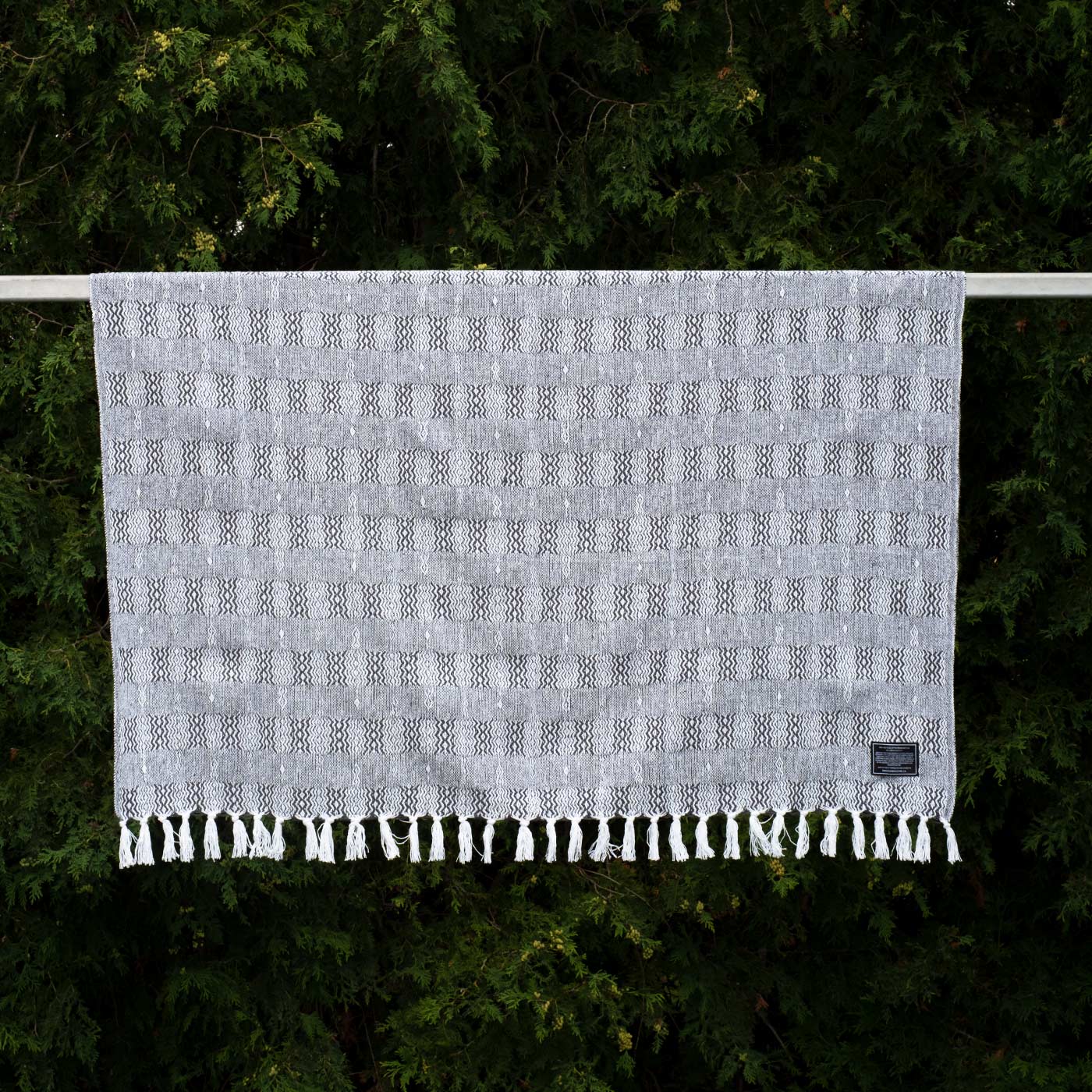 Iceland Throw - Grey - Image 3